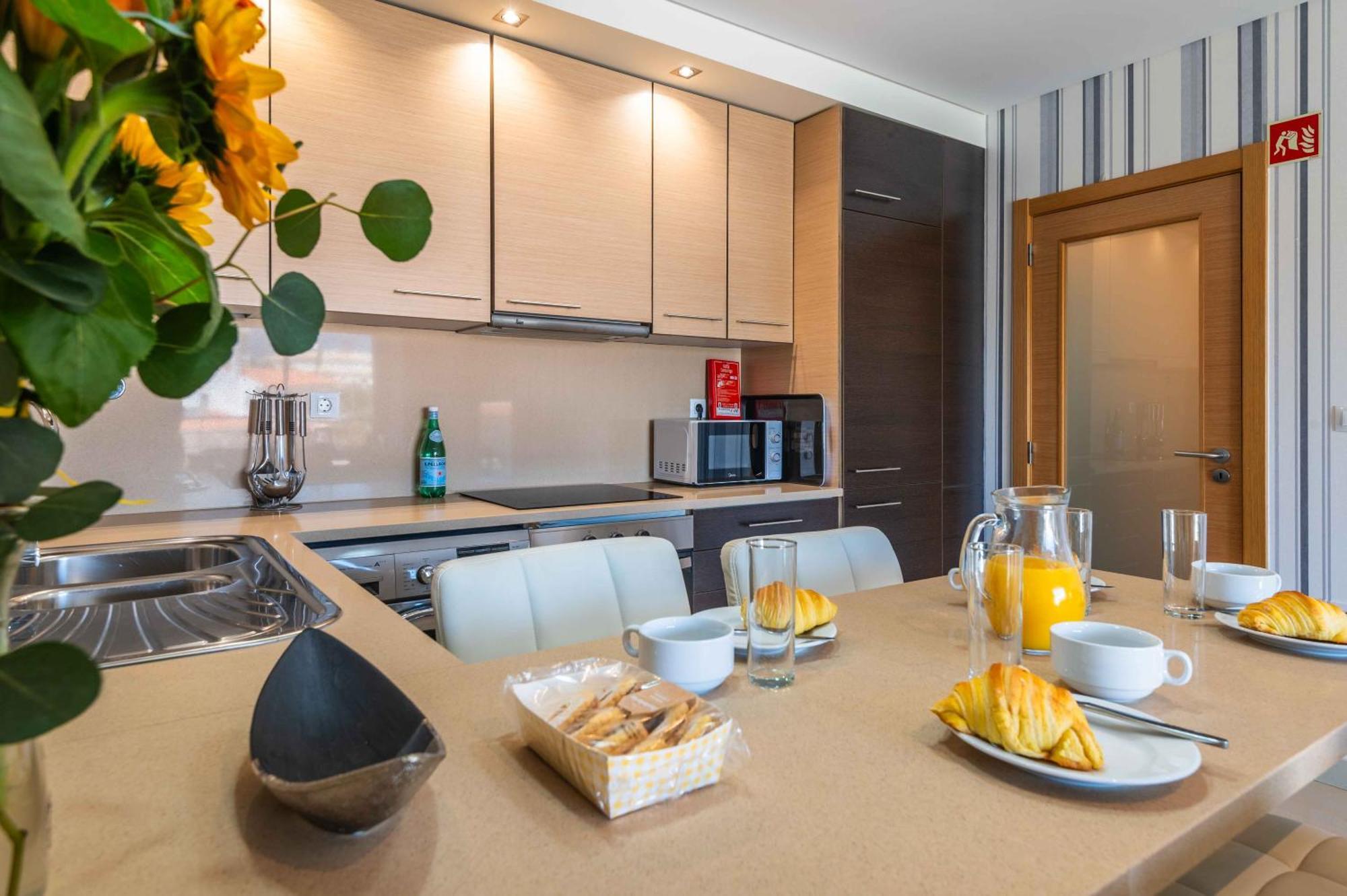 Apartamento T2 Eucalipto 2A Ольюш-ди-Агуа  Экстерьер фото
