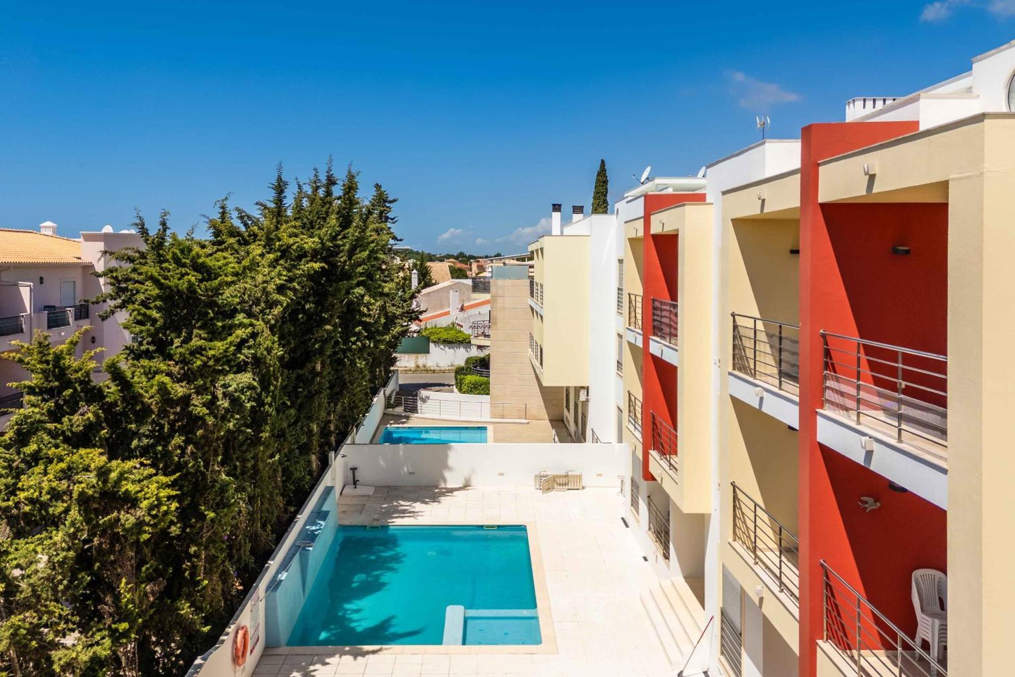Apartamento T2 Eucalipto 2A Ольюш-ди-Агуа  Экстерьер фото